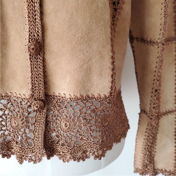 Vintage suede and crochet brown jacket - Picture 3 of 9